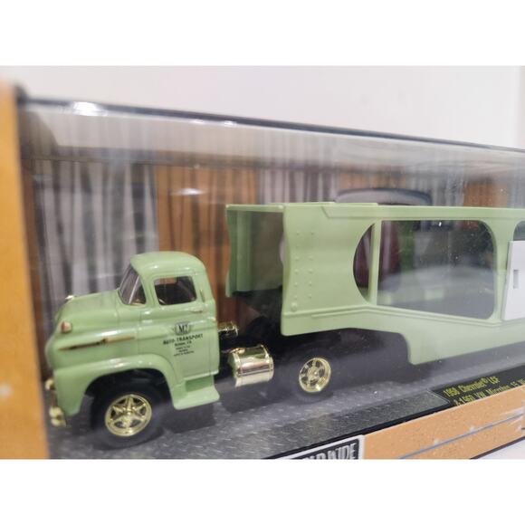 M2 Auto Haulers 1958 Chevy LCF & 1960 VW Microbus 15 Window USA CHASE Gold Read! - Picture 3 of 9